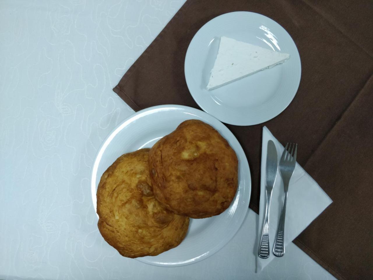 Hotel Restaurant Popini Laki 야고디나 외부 사진